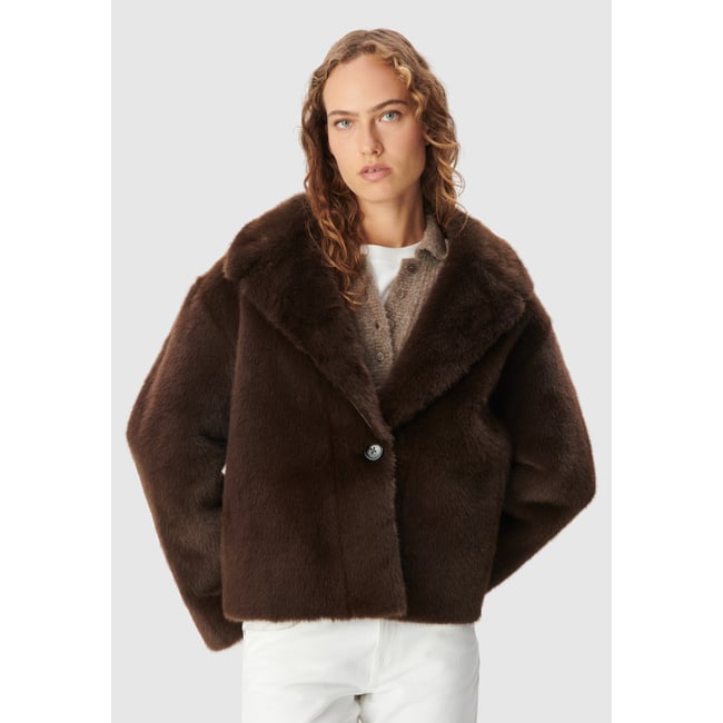 Manteau court maxi col marron foncé <span itemprop=