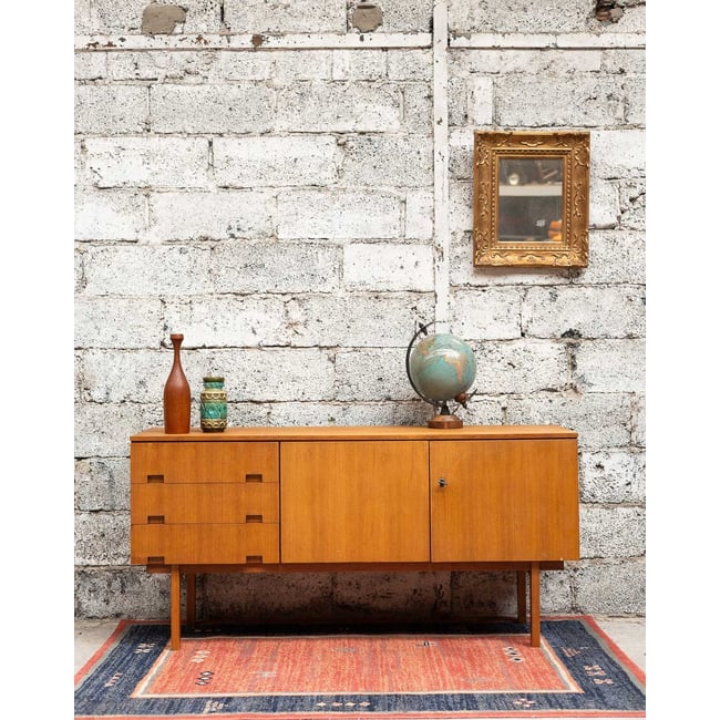 Enfilade scandinave en bois Margaret N°475 - Bon état Couleur marron <span itemprop=