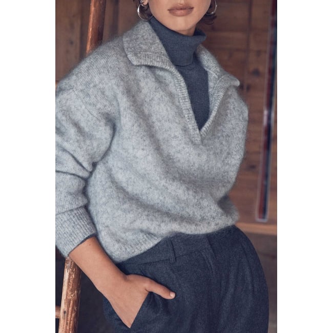 Pull col camionneur BROOKE en mohair gris <span itemprop=