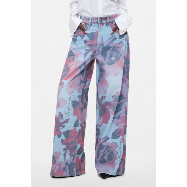 Jean bleu <span itemprop=