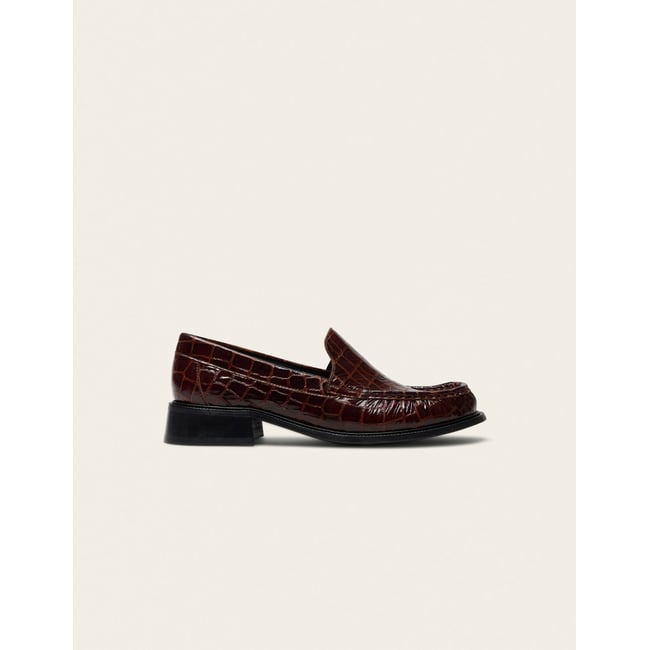 Mocassins AURI cuir croco marron <span itemprop=