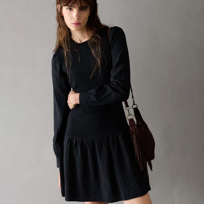 Robe Courte Avec Détails Froncés noir <span itemprop=