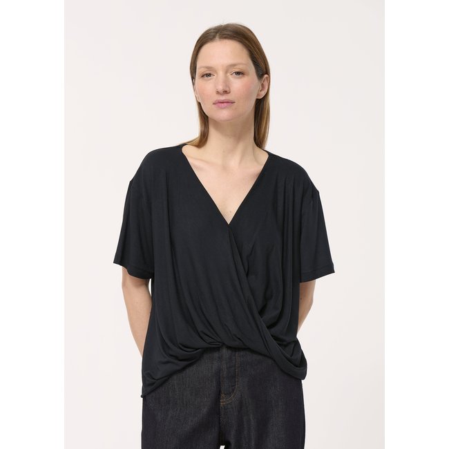 T-shirt noir effet cache-cœur drapé noir <span itemprop=