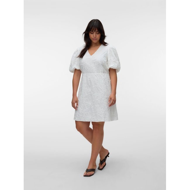 Robe VMCANN Robe courte snow white <span itemprop=