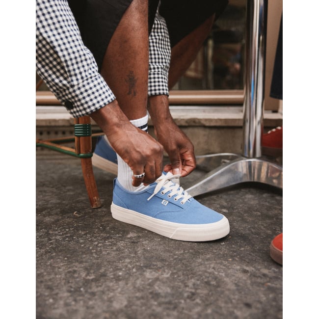 Baskets basses ASILI bleu <span itemprop=