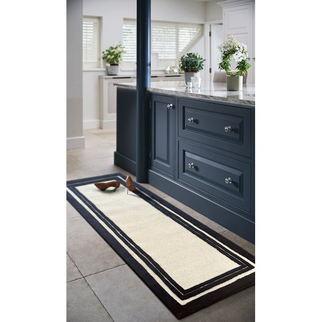 Monochrome Double Border Runner Rug in 100% Wool - SO'HOME