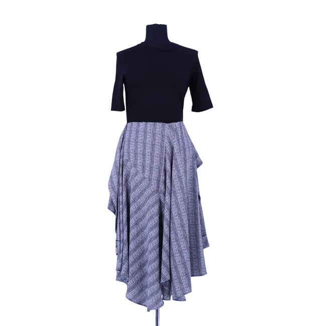 Robe - Très Bon État noir <span itemprop=