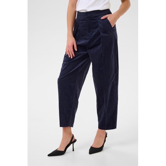 Casual pants bleu stormy navy <span itemprop=