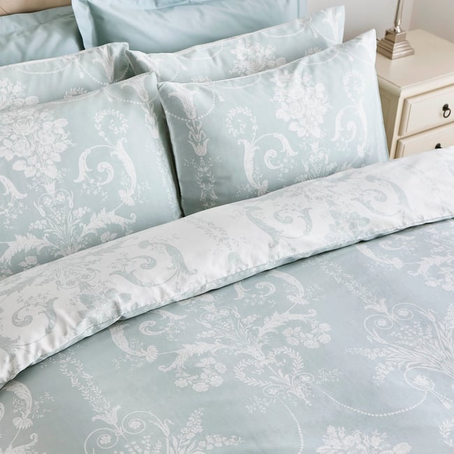Parure de lit fleurie baroque Damassé Josette Duckegg, housse de couette + 2 taies pour lit en 140 gris bleu-vert pastel <span itemprop=