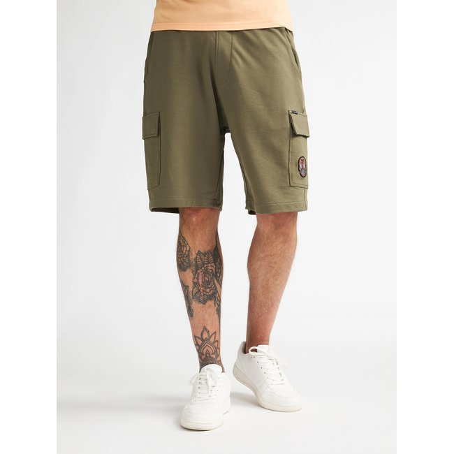 Short de jogging sandstorm vert dusty army <span itemprop=