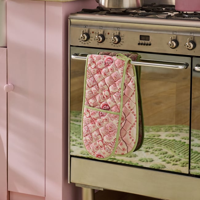 Spitalfields Silk Double Oven Glove, pink, CATH KIDSTON