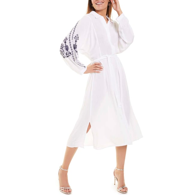 Robe estivale mi-longue manches longues blanc blanc <span itemprop=