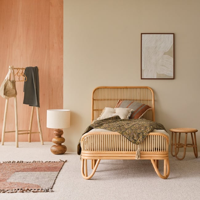 Lit en Rotin massif, SIMONE Couleur naturel <span itemprop=