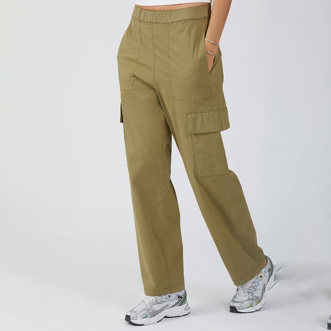 Pantalon parachute PARACHUTE CARGO vert kaki <span itemprop=