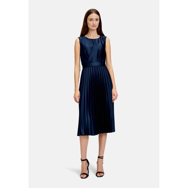 Robe en chiffon à plis - BETTY & CO