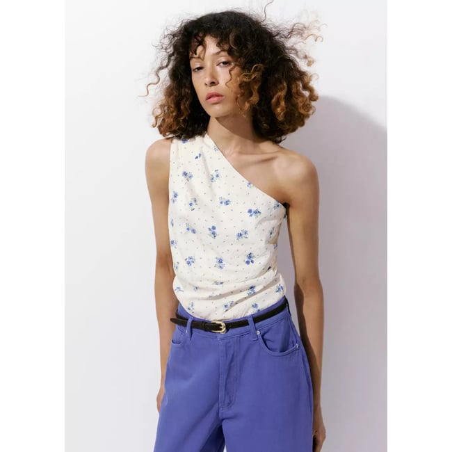 Top asymétrique à fleurs blanc <span itemprop=