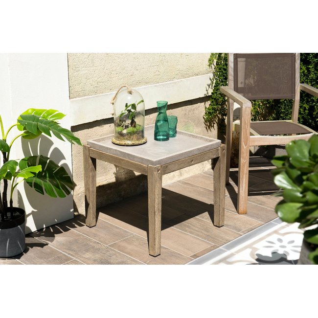 Table basse de jardin carrée maison de campagne en bois acacia et béton 54x54cm SUMMER gris <span itemprop=