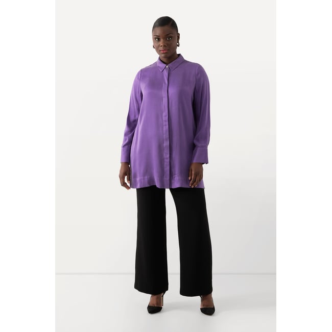 Blouse en Cupro mélangé. Manches longues lilas foncé <span itemprop=