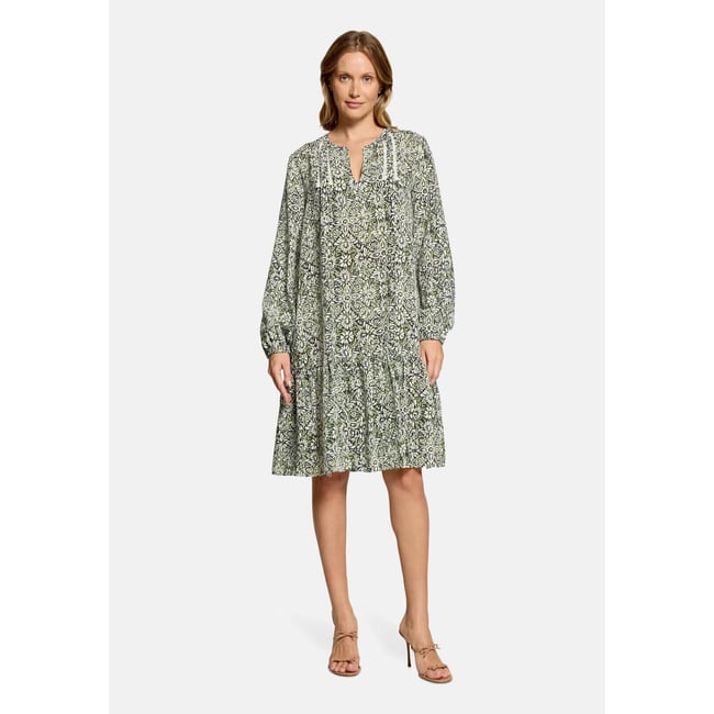 Robe à volants à nervures cream/green <span itemprop=