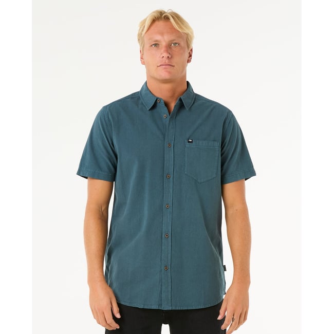 Chemise Classic SURF Washed à Manches courtes vert pin <span itemprop=