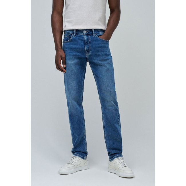 JEAN COUPE SLIM S-ACTIV bleu <span itemprop=