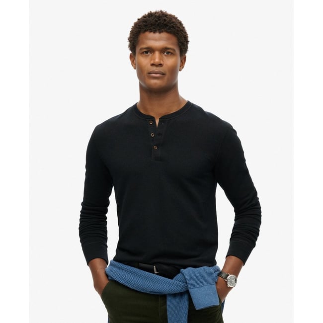 T-shirt Henley The Merchant Store noir <span itemprop=