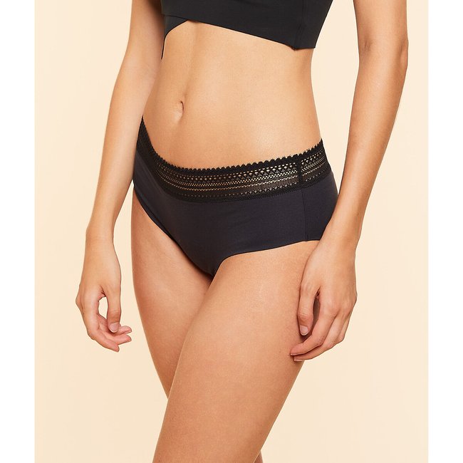 Celia Period Shorts in Cotton Mix, Heavy Flow, black, ETAM