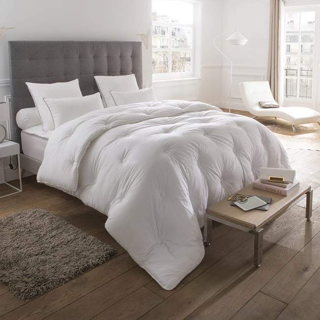 Couette Angeline Protect total  - TEMPEREE Couleur blanc <span itemprop=