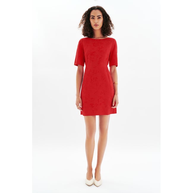 Robe courte ajustée CALIX rouge <span itemprop=