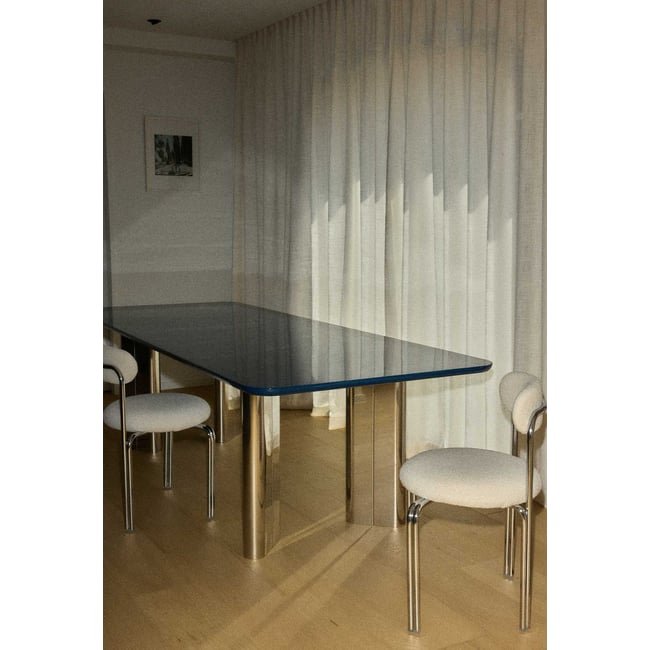 Table à manger en bois laqué 8 à 10 couverts, Pauline Couleur bleu <span itemprop=