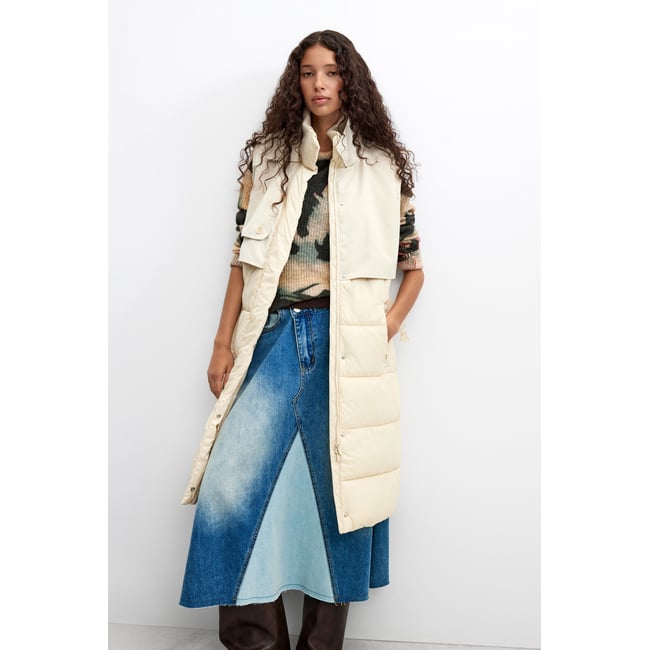 Manteau long matelassé blanc <span itemprop=