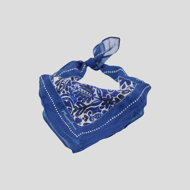 Foulard fantaisie bleu <span itemprop=