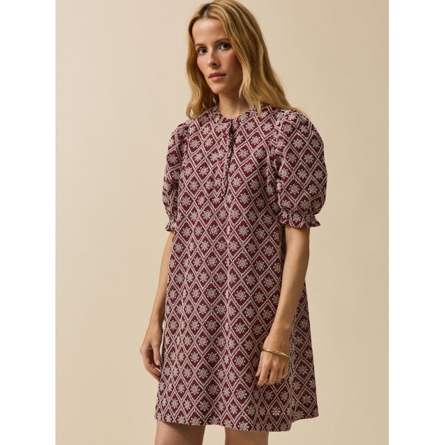 Robe courte broderie anglaise terre brulee <span itemprop=