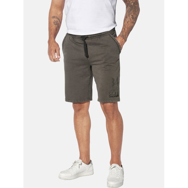 Bermuda en molleton TJAPE marron <span itemprop=