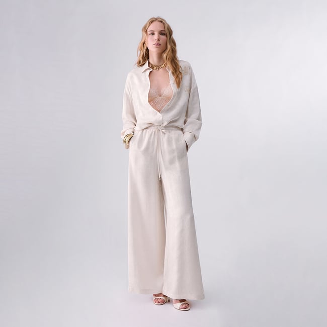 Pantalon jacquard avec dentelle valencienne crème <span itemprop=