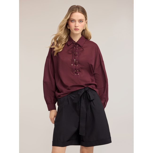 Chemise oversize avec lacets violet <span itemprop=