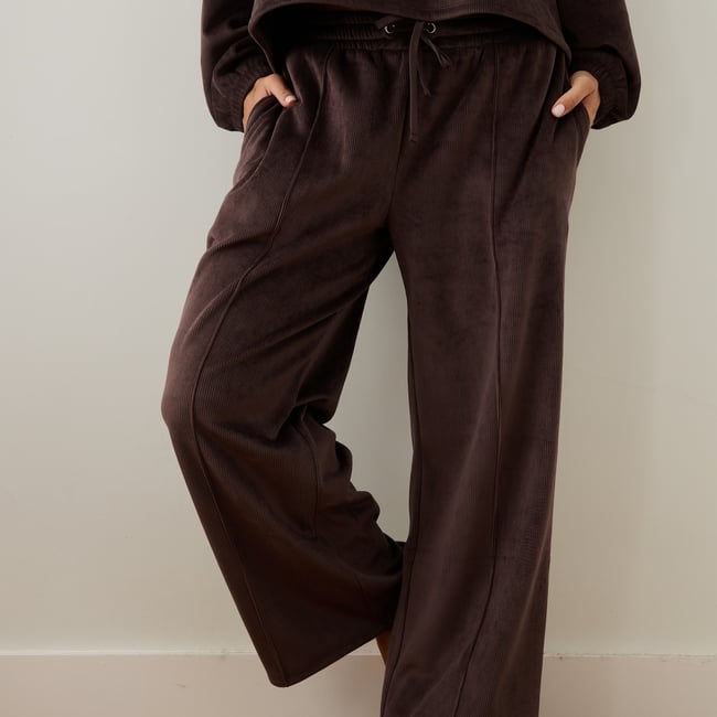 Pantalon en velours côtelé Louise bordeaux <span itemprop=