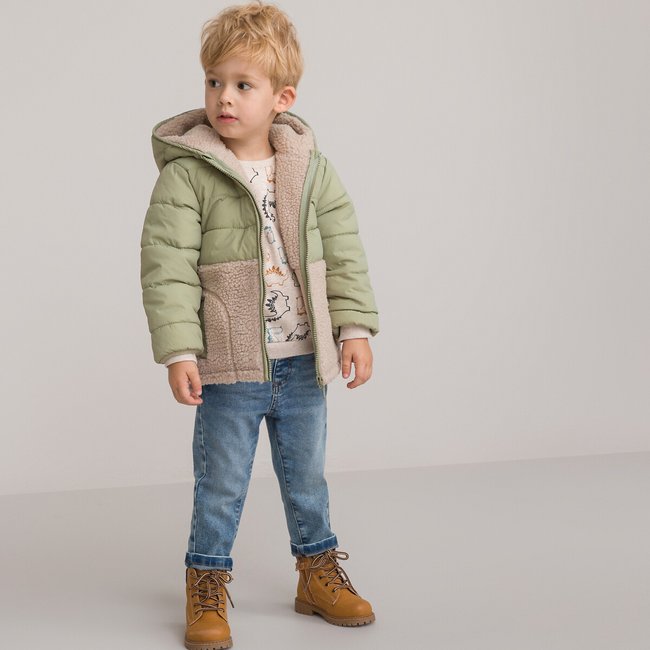 Winterjacke mit Kapuze & Materialmix gruen + ecru <span itemprop=