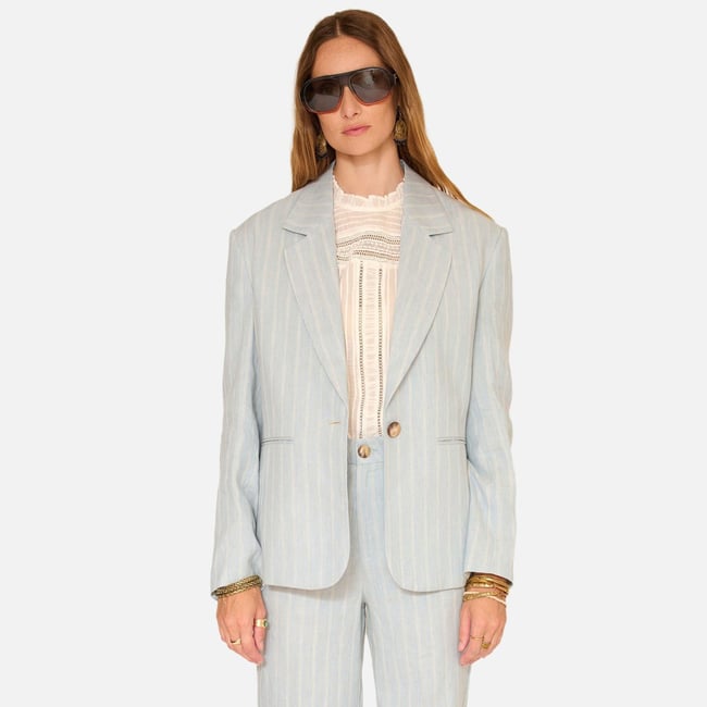 Veste VOLCY 26s bleu ciel <span itemprop=