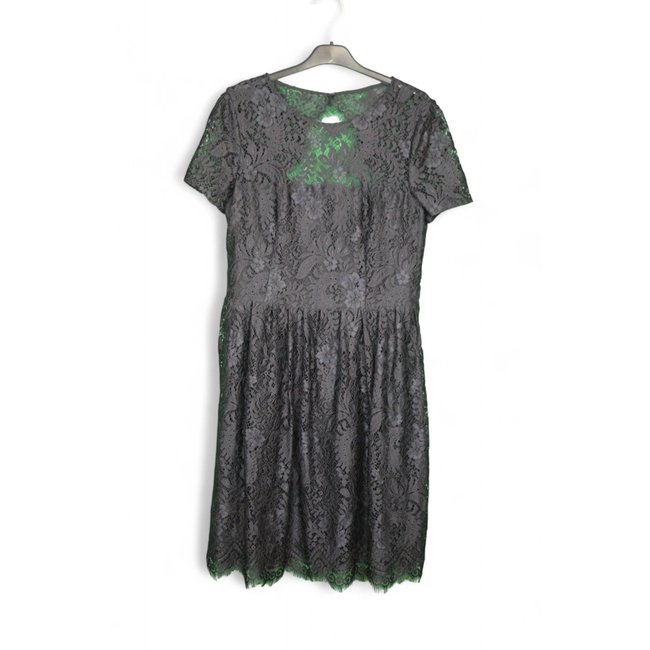 Robe - Très bon état noir <span itemprop=