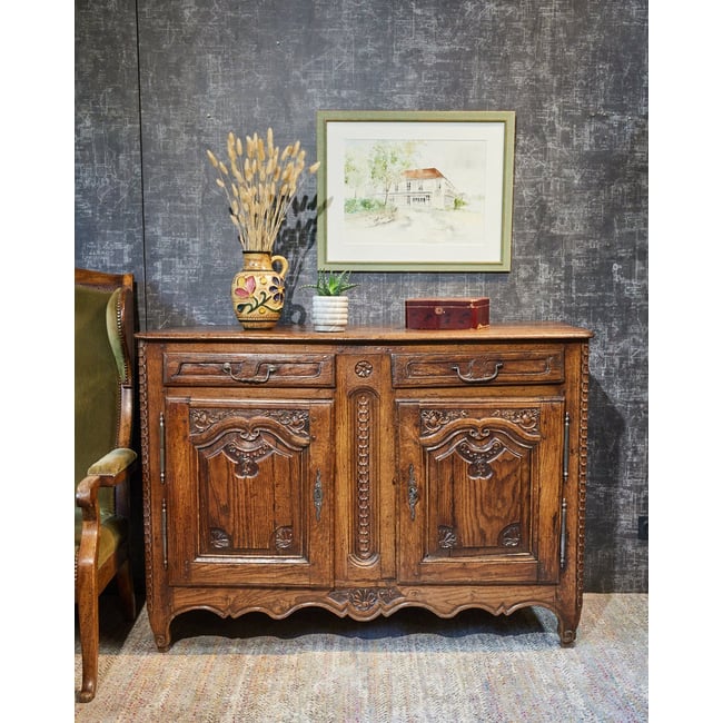 Buffet d'époque XVIIème en chêne Gilbert N°1577 - Bon état Couleur bois foncé <span itemprop=