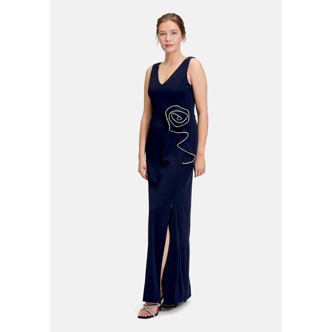 Robe de soirée à volant night sky <span itemprop=