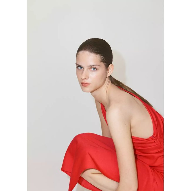 Robe asymétrique froncée - MANGO