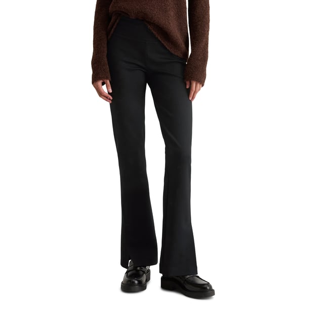 Pantalon en jersey regular avec une large ceinture noir <span itemprop=