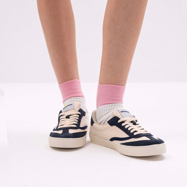 Basket rétro en cuir bovin et colon recyclé blanc <span itemprop=