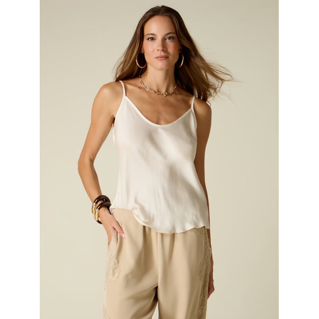 Haut blanc <span itemprop=