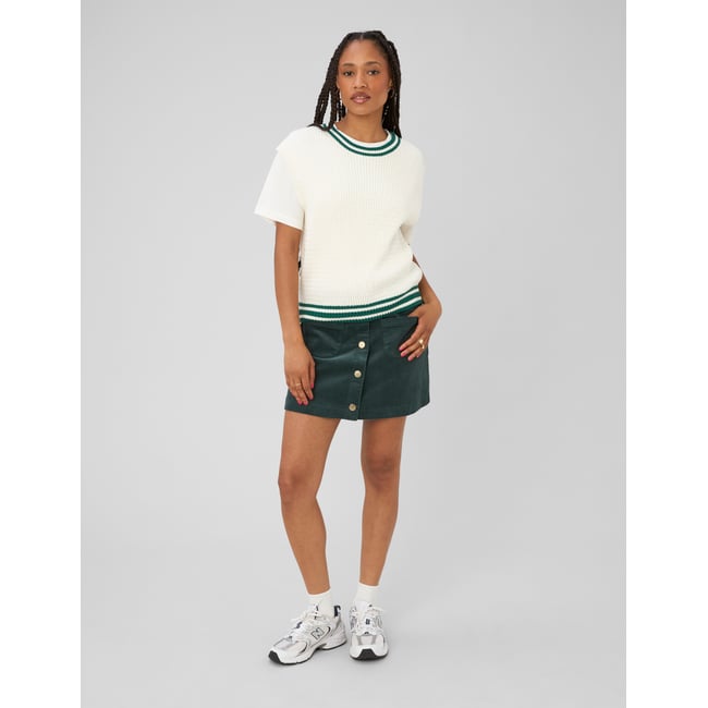 Jupe boutonnée en velours vert sapin <span itemprop=