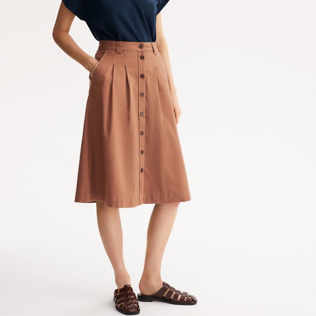 Jupe évasée boutonnée, mi-longue beige camel <span itemprop=