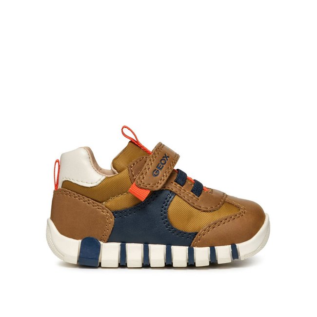 Atmungsaktive Sneakers Iupidoo kamel <span itemprop=
