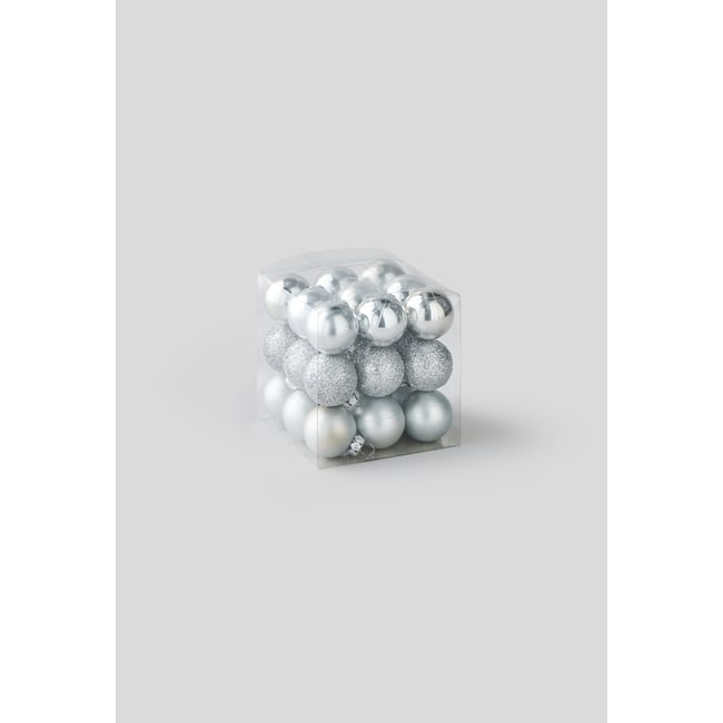 Boite de 27 boules en plastique Couleur argent <span itemprop=